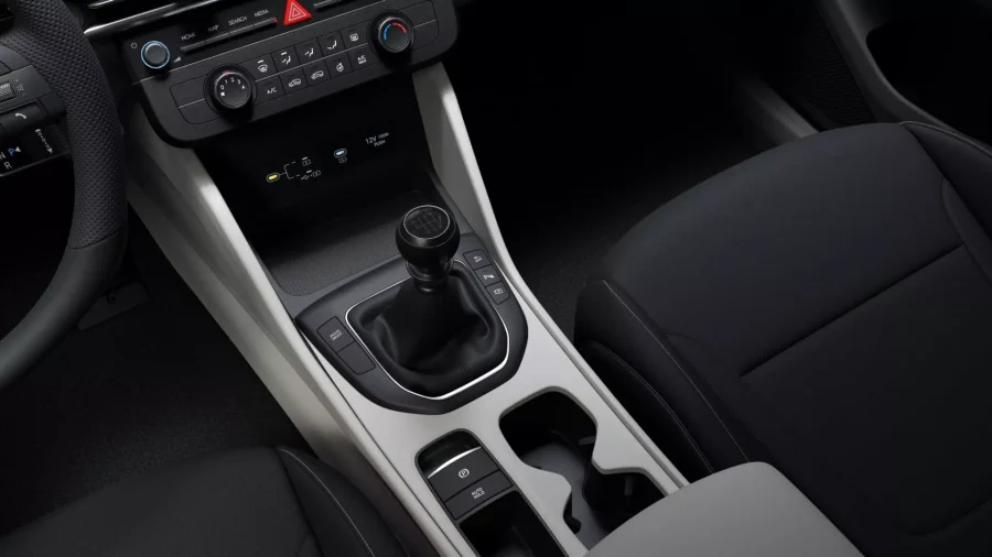 Renting Coches Hyundai Tucson1.6D 100kW 48V Klass Atlas White